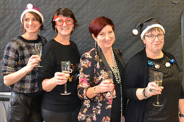 2019_ChristmasMorning (32)